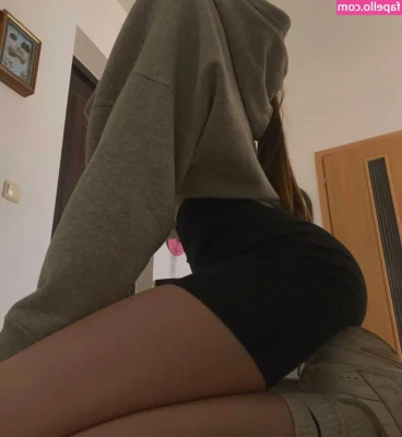 Coxifoxy - My fun Bitch @greedygrovegg 🥰