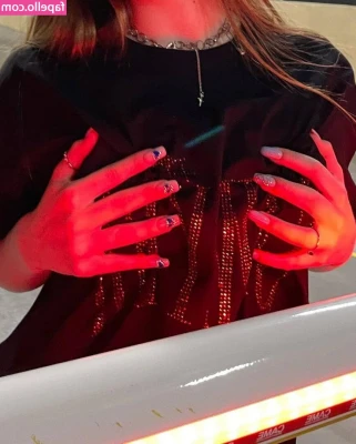 Coxifoxy - Hoping to get some masturbation videos up next week!!