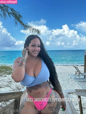sazondepuertoricoinc [ sazondepuertoricoinc-2 ] - A clip of my butt from the summer, do you think it’s grown? 🤔 