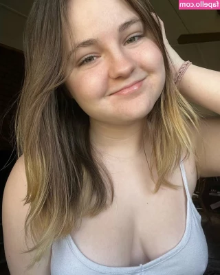 Itzgracierobbins - Is my cutout too big