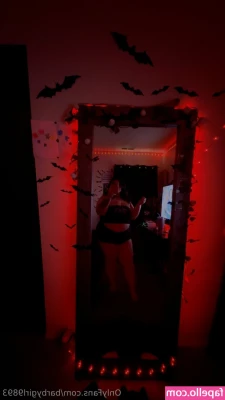 bigmommymilkies98 - You love my ass don’t you