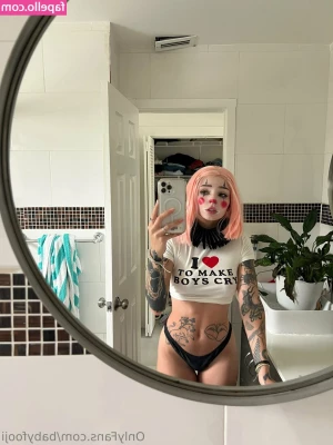 babyfooji [ babyfooji-3 ] - 🎄🎁 DID YOU SEE MY GIFT?! 🎁🎄  MM DADDY…. let me start