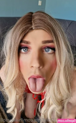 haileydoll - Be My bicycle seat   I don t know why it s upside down    Vid