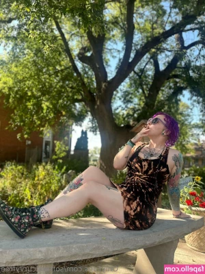 softandcurvyfree - Being worshipped turns me on so much that I m always deeply