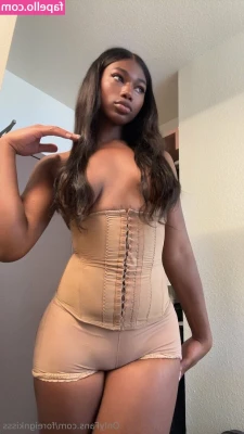 foreignkisss - I Fucked A REAL Pizza Guy 🍕🫢 Like 100% no BS, works for you