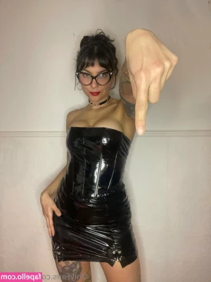 sadirisdomme - Happy Easter babes  I bet you wish this bunny would come visit