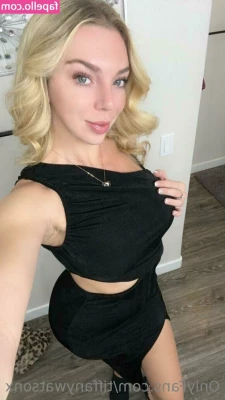 tiffanywatsonx - Playing with lush