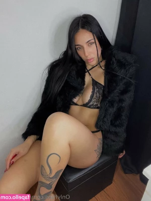shaeanitta - Still my fave outfit