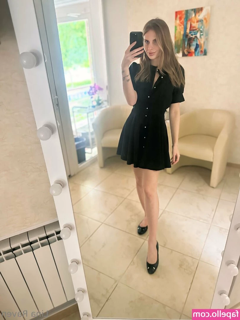 lina_raven_x [ lina-raven-x ] - Cock rating videos $30 ;)