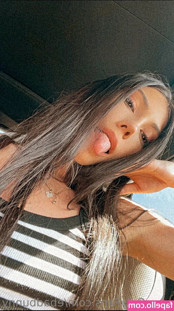 ebadbunny - Catch me in these baggy 90 s jeans alllllll winter