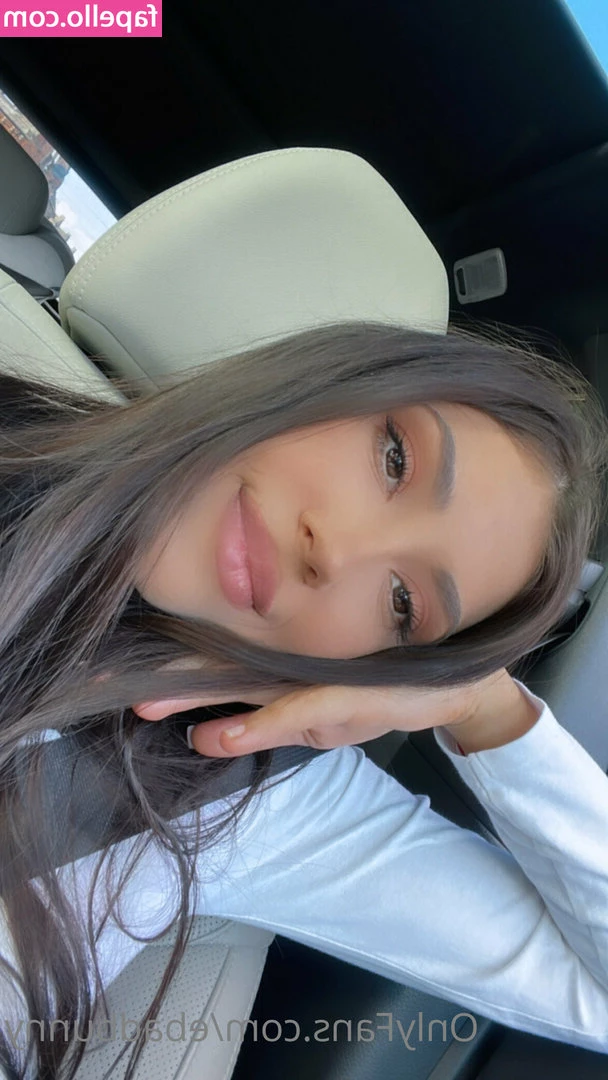 ebadbunny - sentadita delicoso