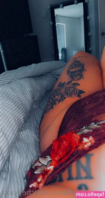 cheyyxxx [ cheyyxxx-1 ] - Podcasts and titty on a Tuesday