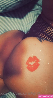 cheyyxxx [ cheyyxxx-1 ] - Describe me boo