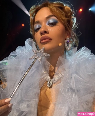 Rita Ora [ rita-ora ] - Rate my Outfit 😏