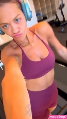 Rita Ora [ rita-ora ] - Gozada no chuveiro   Cumming in the shower