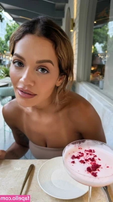 Rita Ora [ rita-ora ] - Sole Saturday  What s your favorite  Smooth or wrinkly soles  