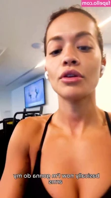 Rita Ora [ rita-ora ] - The lighting in my room has been perfect for customs lately;) Let me