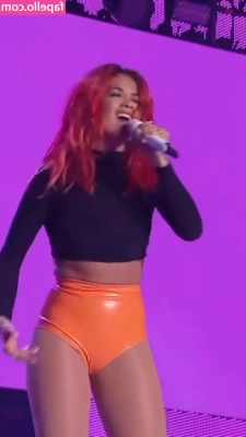 Rita Ora [ rita-ora ] - Slide for slow-mo