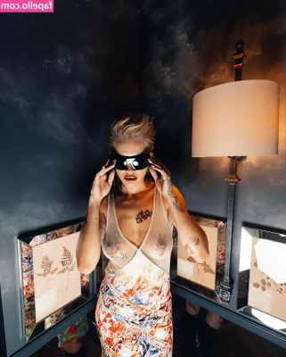 Rita Ora [ rita-ora ] - Videos I used to take for daddies on Grindr  Pt 2