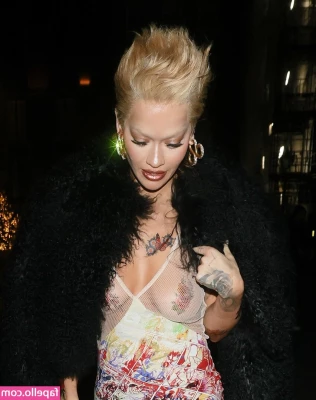 Rita Ora [ rita-ora ] - Panty peel part 2