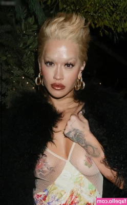 Rita Ora [ rita-ora ] - Oiii fevereiro ⭐️🥰 com 🩴🩴
