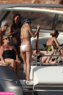 Rita Ora [ rita-ora ] - in long stockings and very hot