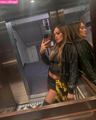 Rita Ora [ rita-ora ] - Hey luvs I was away for the holiday then got sick🥲 so I’ll be