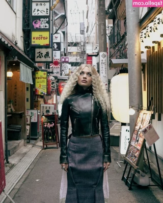 Rita Ora [ rita-ora ] - Afternoon delight baby!