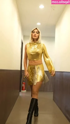 Rita Ora [ rita-ora ] - topless bundle for u daddy 🔥 lets make your day wet bby
