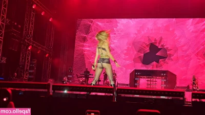 Rita Ora [ rita-ora ] - Had a super fun day today  Now I work  Sigh  But go say hi to my