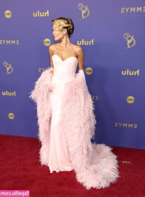 Rita Ora [ rita-ora ] - Gobble gobble daddy    Stuff my little pussy   FOLLOW FOR  FREE Join