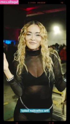 Rita Ora [ rita-ora ] - Bathing suit check