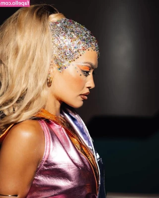Rita Ora [ rita-ora ] - Lift up my skirt and fuck me my tiny holes balls deep please