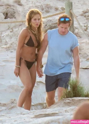 Rita Ora [ rita-ora ] - This story, from one of my great fans/friends...Got me so hot at the