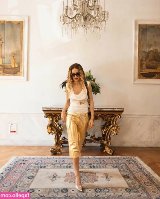 Rita Ora [ rita-ora ] - Sweaty bb
