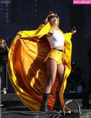 Rita Ora [ rita-ora ] - ❤️🎬🔥🪄🍆🍑Con Diego el más guapo y bello del Poblado