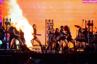 Rita Ora [ rita-ora ] - Fuck me from behind? 😻 part 1
