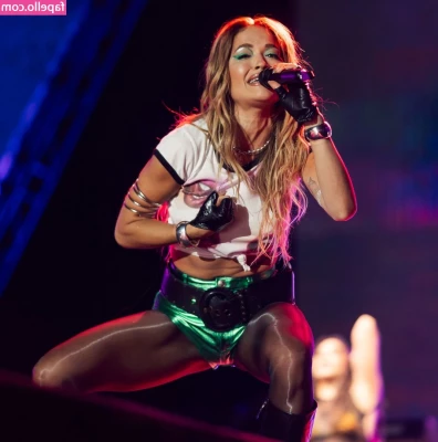 Rita Ora [ rita-ora ] - Good morning Sinners  anyone looking for a girlfriend simulator this