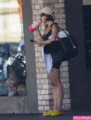 Rita Ora [ rita-ora ] - Look at my face  he s fucking me so hard