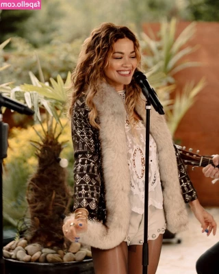 Rita Ora [ rita-ora ] - Cum right here baby