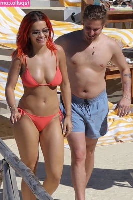Rita Ora [ rita-ora ] - Por más paseos asi