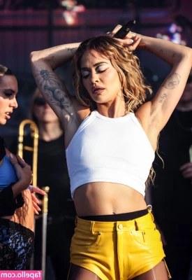 Rita Ora [ rita-ora ] - Hey babes I m so sorry I ve been lacking on posting   I m going to be part 1