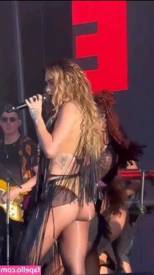 Rita Ora [ rita-ora ] - Happy Thursday ;)