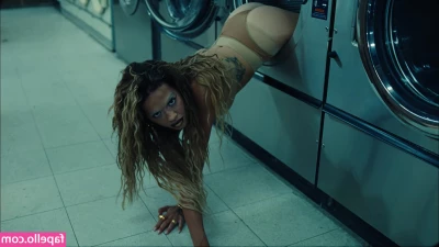 Rita Ora [ rita-ora ] - would you stand behind me