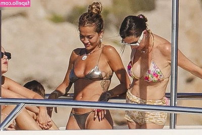 Rita Ora [ rita-ora ] - Cazando machos por telegram