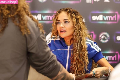Rita Ora [ rita-ora ] - I couldn t stand the desire and I made a mess in the bathroom