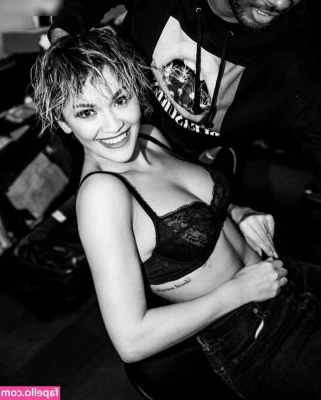 Rita Ora [ rita-ora ] - Hola amores