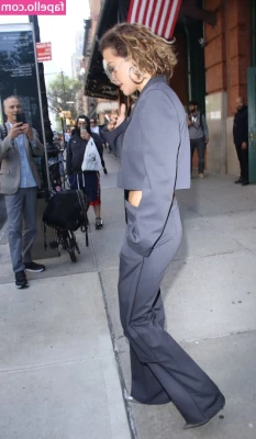 Rita Ora [ rita-ora ] - Part 1 of 7 - Fly with Curvy Air - Wanted to take this chap into the