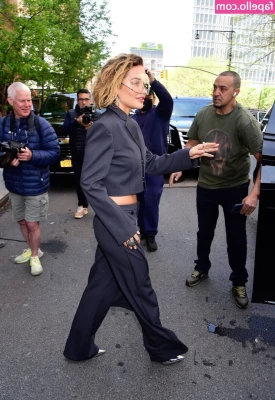 Rita Ora [ rita-ora ] - Perfect body part 1