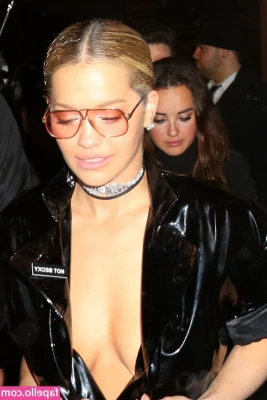 Rita Ora [ rita-ora ] - hey there my love    how are you  do you need to talk  come talk to